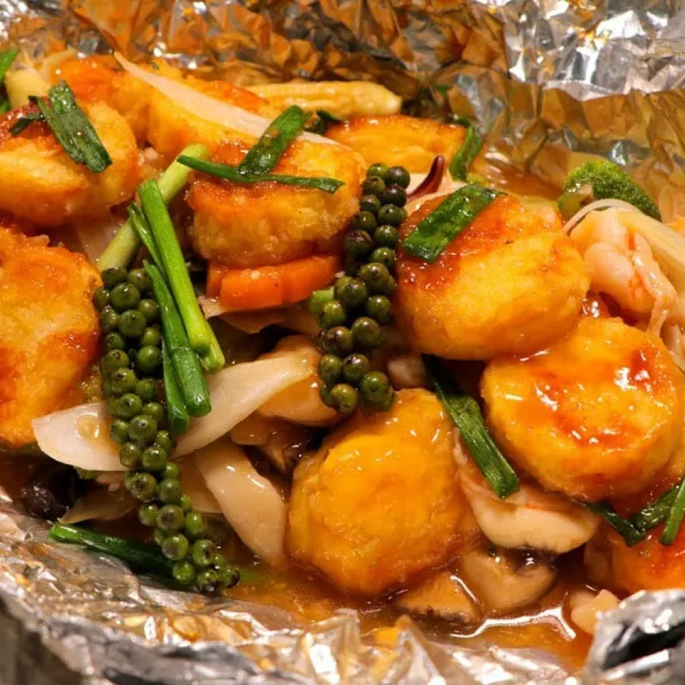 Đậu hũ trứng xào hải sản