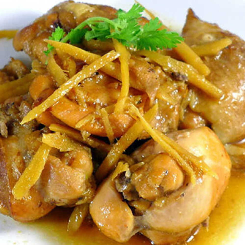 Gà tre kho gừng