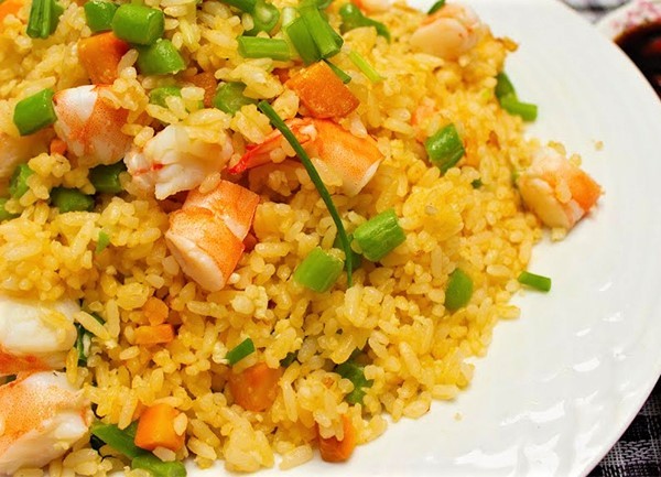 Cơm chiên hải sản