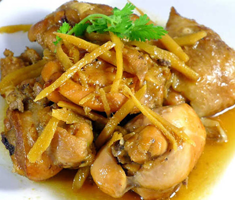 Gà tre kho gừng